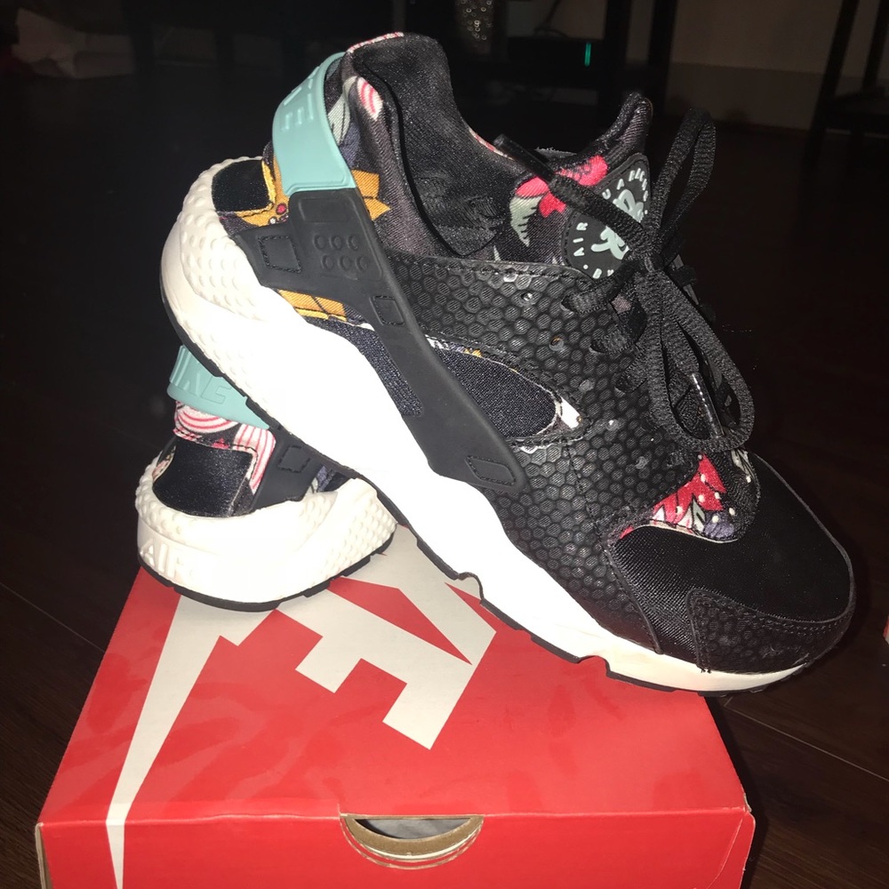 NIKE ALOHA HURRACHE